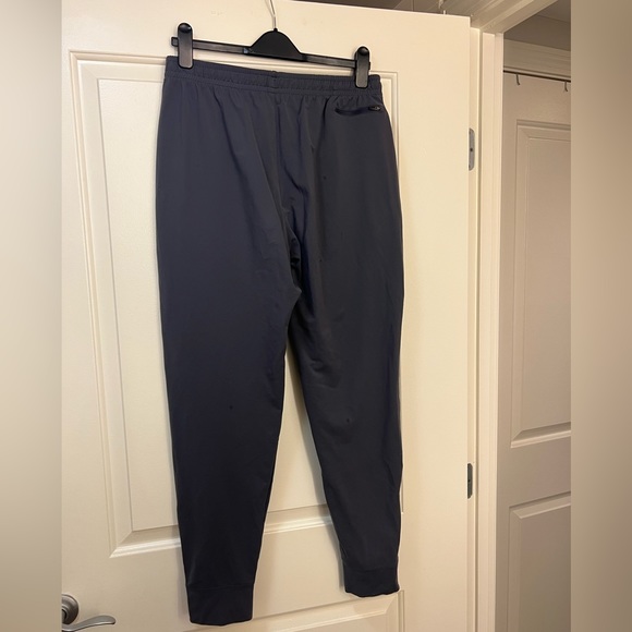 Nike Dri Fit jogger pants-L - Picture 5 of 5